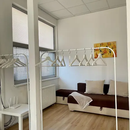 Spacious With Parking * Bratysława